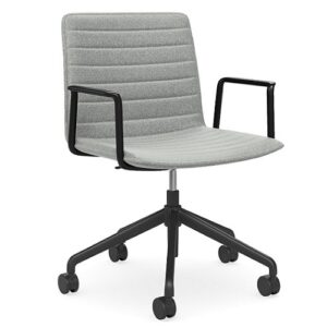 DD Nikola Meeting Chair with Black Arm Rest