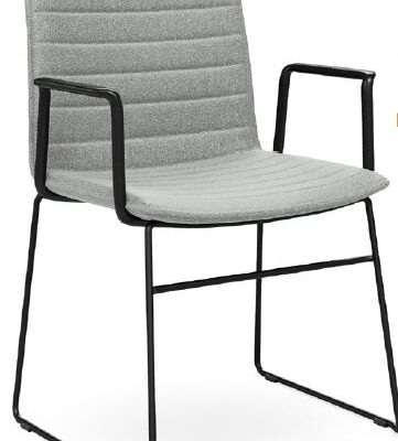 DD-Nikola-Sled-Base-Chair-with-Arm-Rest-in-Black-Frame-1.jpg